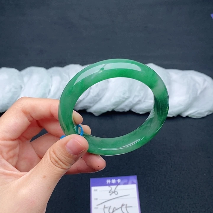 天然A货冰飘花手镯36