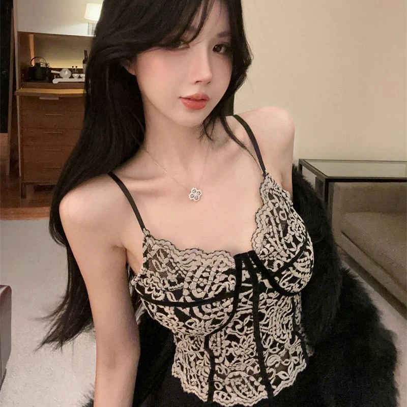 法式复古纯欲蕾丝绣花吊带背心女名媛风辣妹带胸垫显瘦上衣女2258