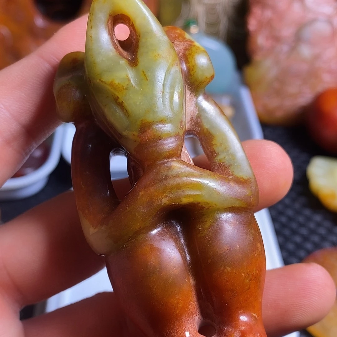 岫岩老玉（透闪石质玉）未镶嵌珠宝奇石