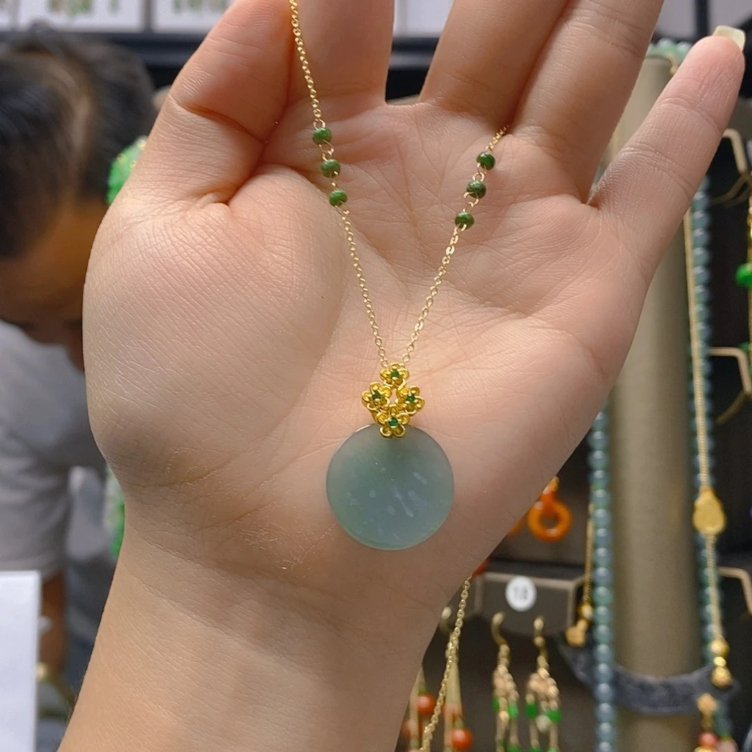 合金翡翠耳饰翡翠