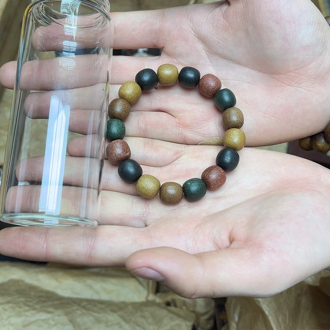 大叶紫檀（黑酸枝木类）