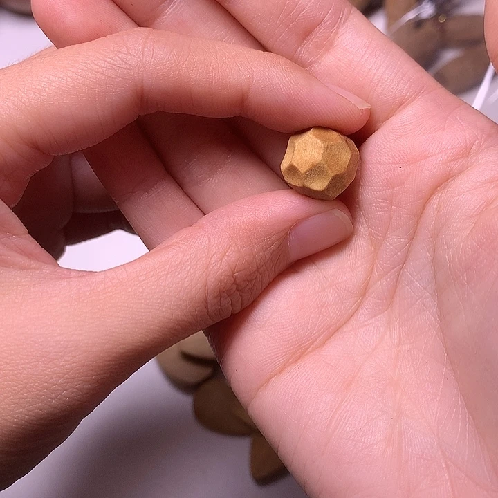 无事牌檀香木檀香锤纹珠
