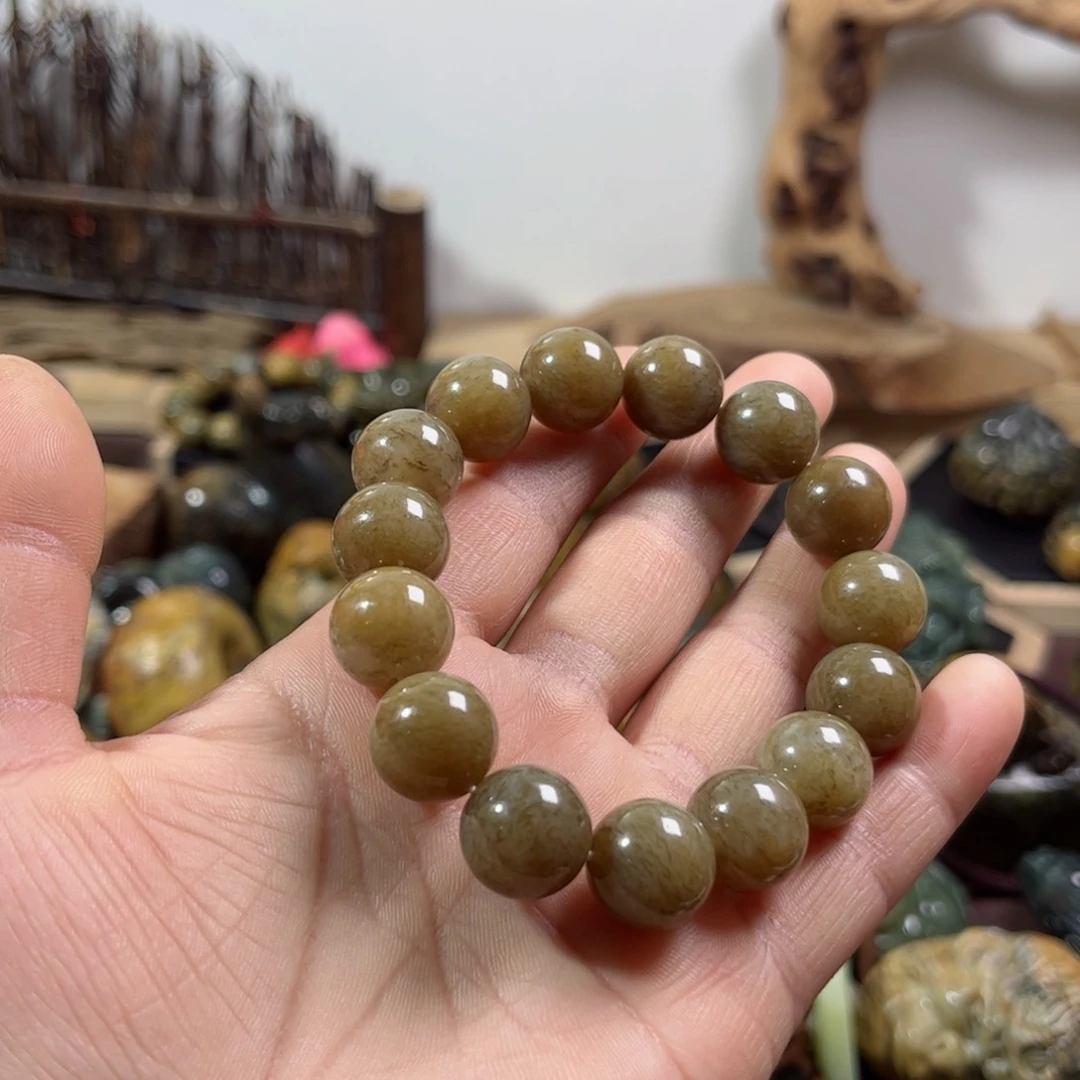 岫岩老玉（透闪石质玉）手串未镶嵌吉****宇