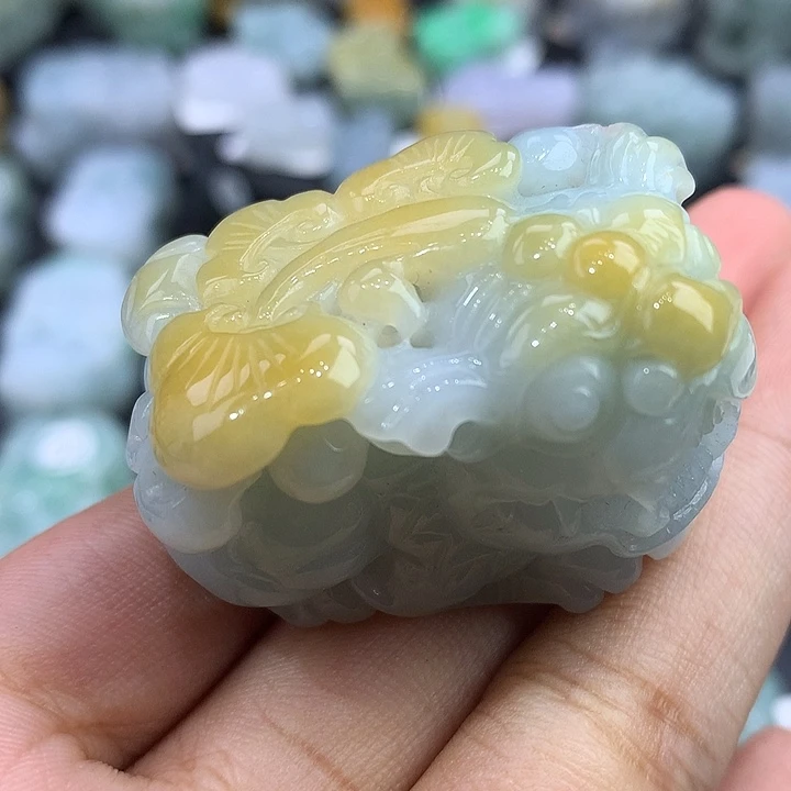 翡翠未镶嵌颈饰天然缅甸翡翠