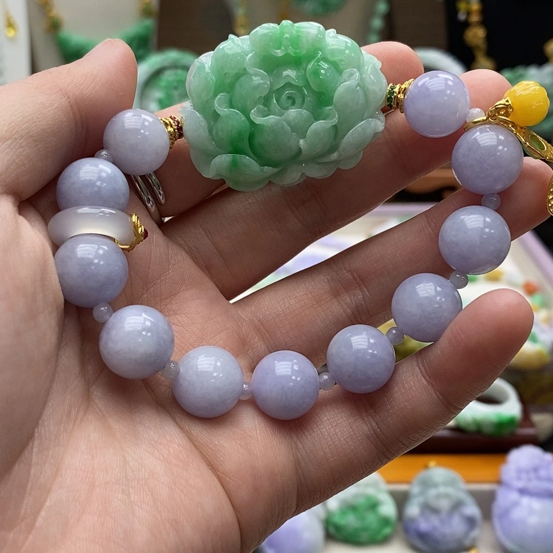 翡翠未镶嵌颈饰手链