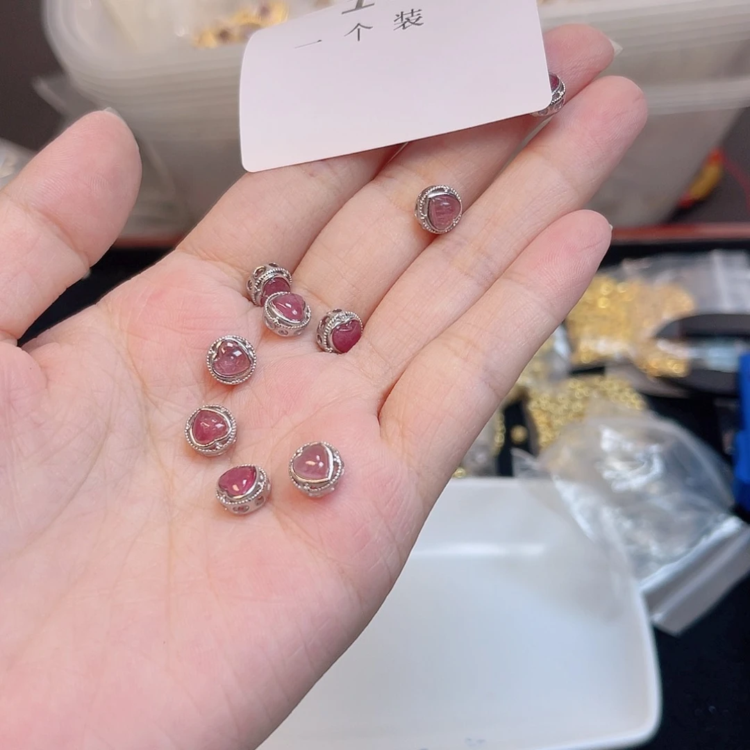 水晶珠宝半成品银S925镀金镶嵌104 。