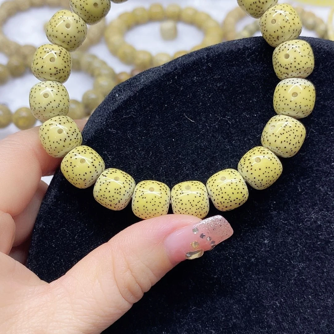 星月菩提手串12.11星月菩提