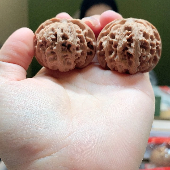 文玩核桃把件苹果园41