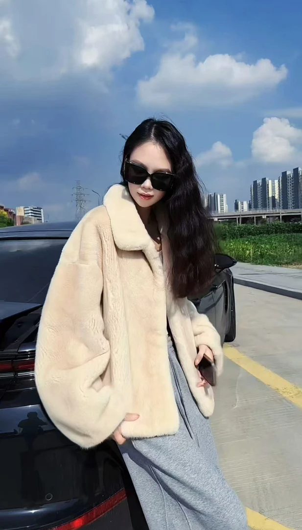 【酥酥】25新款海宁进口小母貂整貂水貂皮草女短款外套时尚女