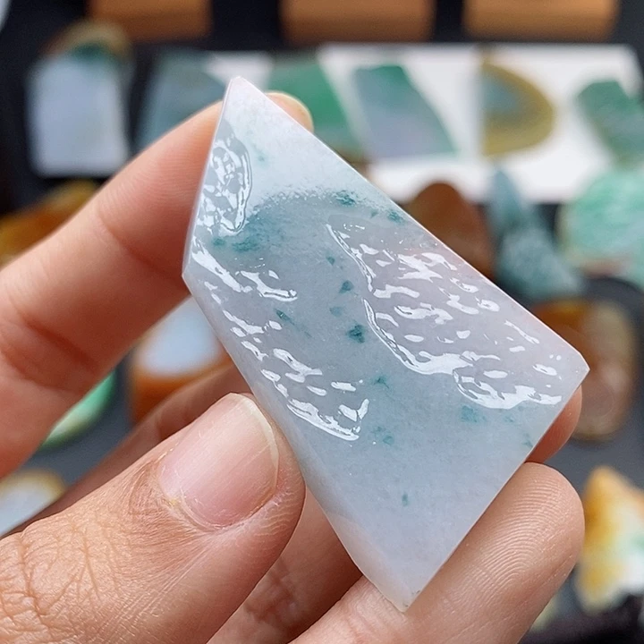 定制翡翠未镶嵌翡翠