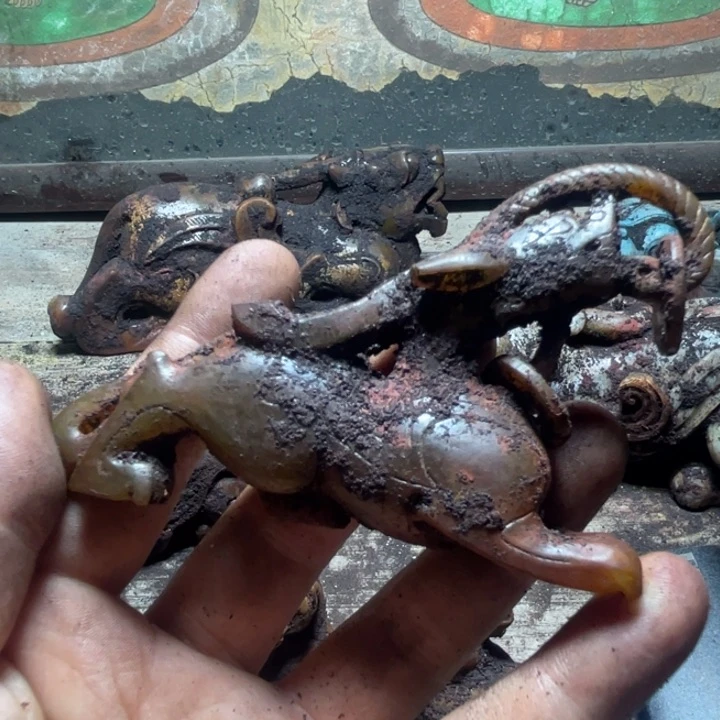 和田玉（糖玉）未镶嵌颈饰瑞*