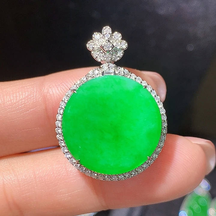 翡翠18K金镶嵌吊坠(不含链)