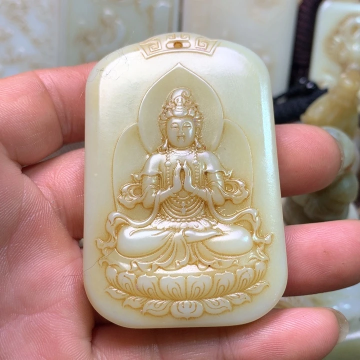 和田玉挂件未镶嵌法****心