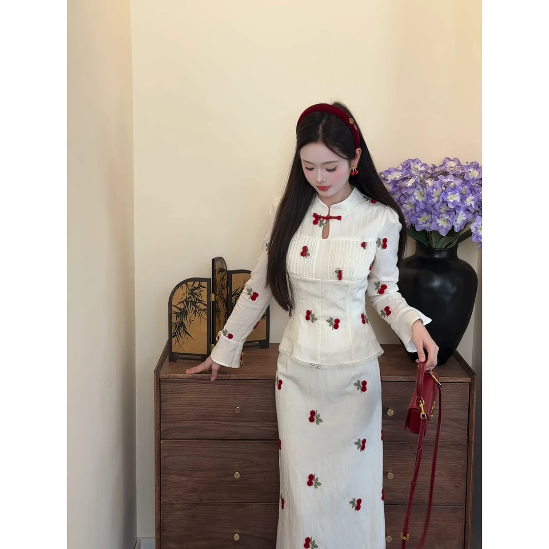 【小樱】<77>新中式设计感刺绣上衣+半身裙套装XMZH9687