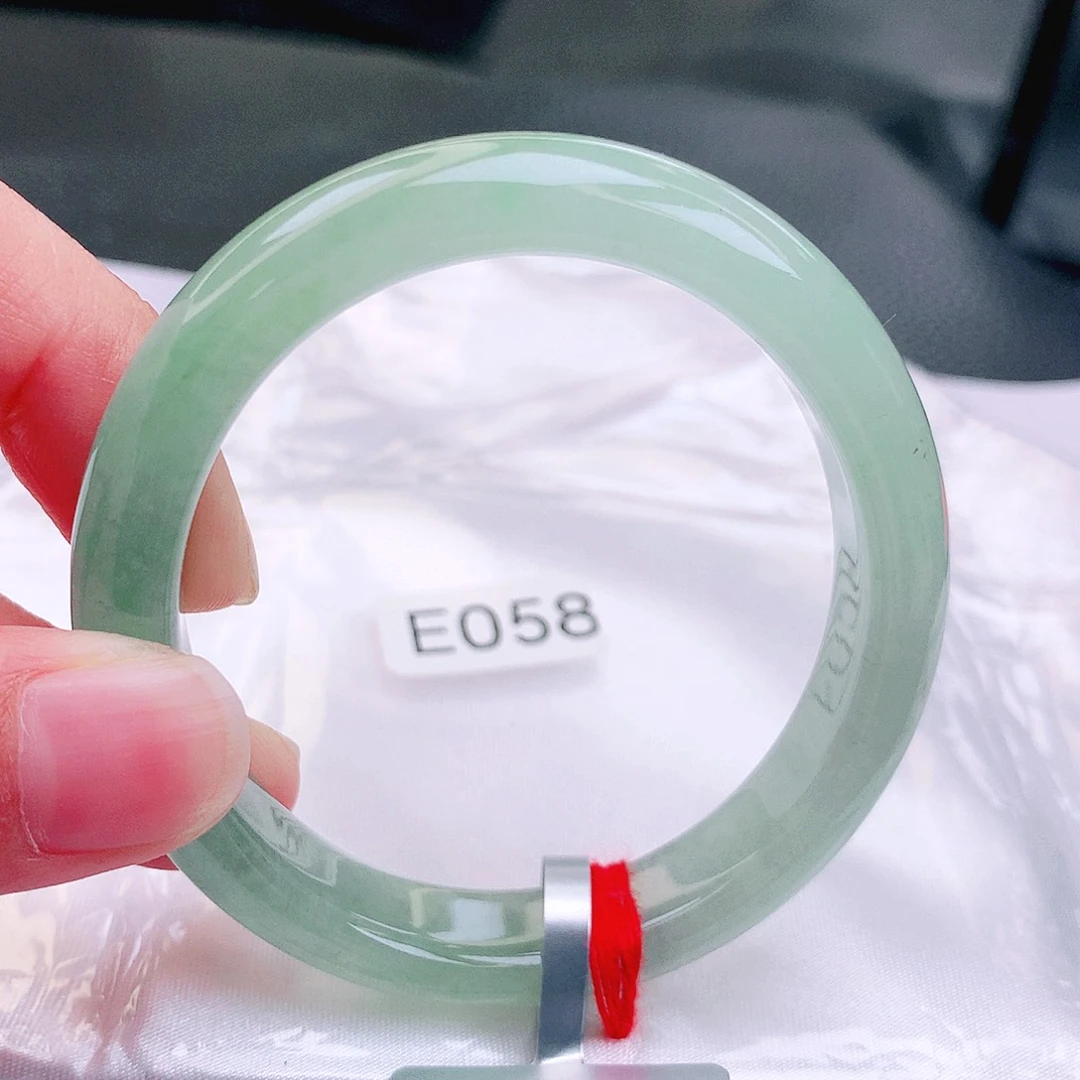 翡翠未镶嵌手镯缅甸天然a货翡翠手镯