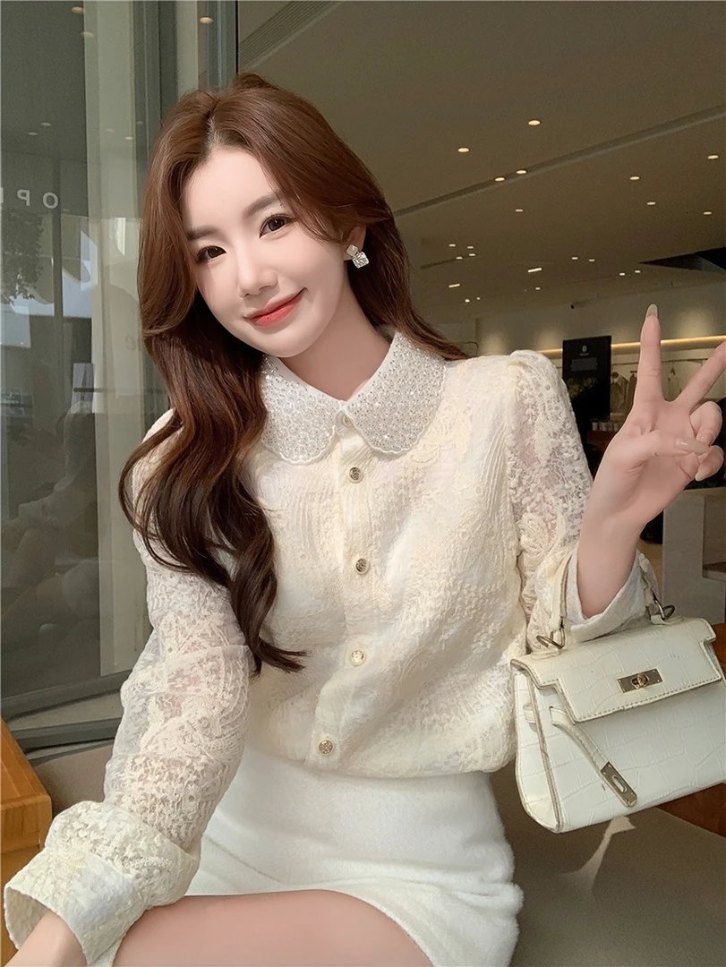 【RJ】钉珠翻领蕾丝衬衫2025春季新款松紧千金新款网红洋气炸街女装