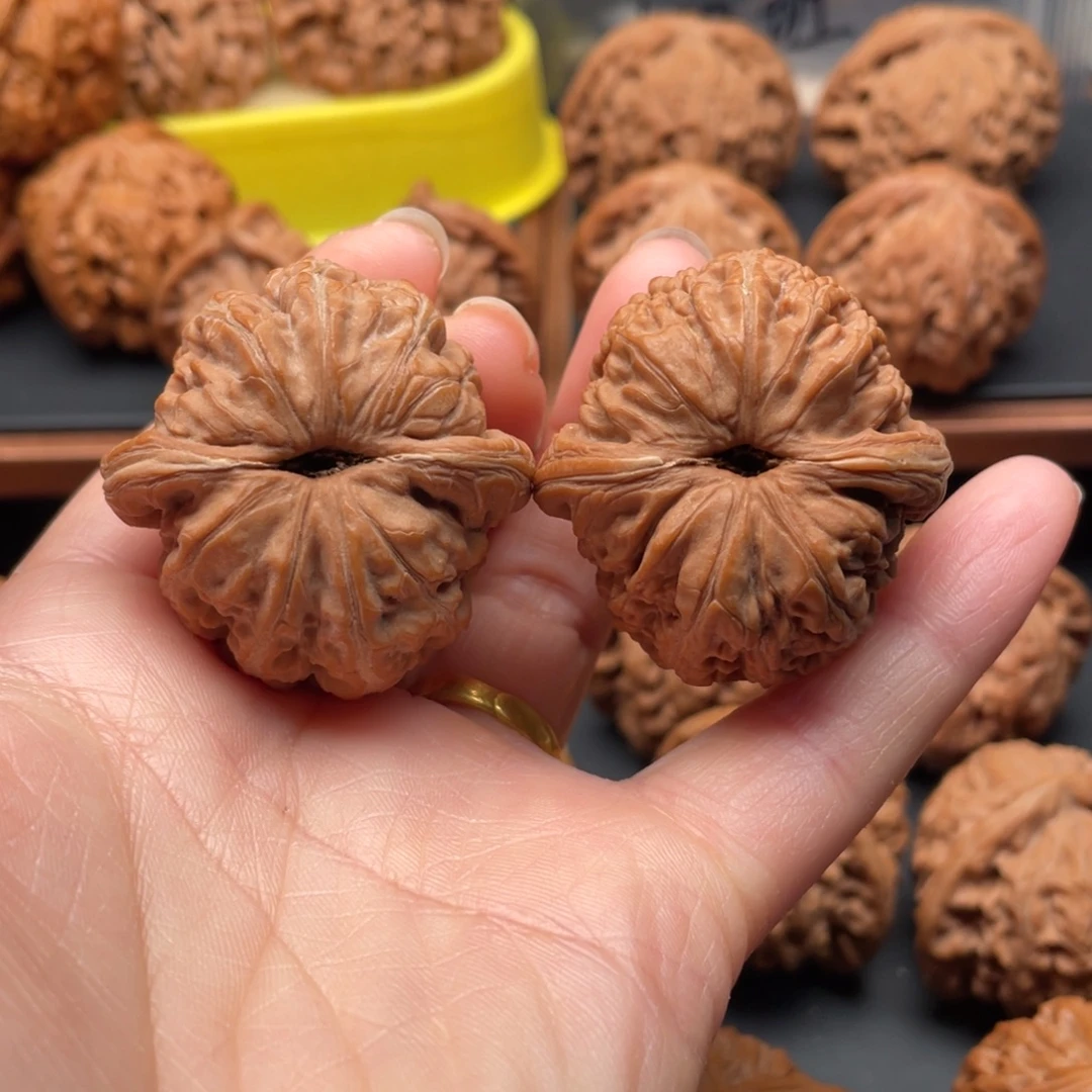 伟***把件文玩核桃元宝41