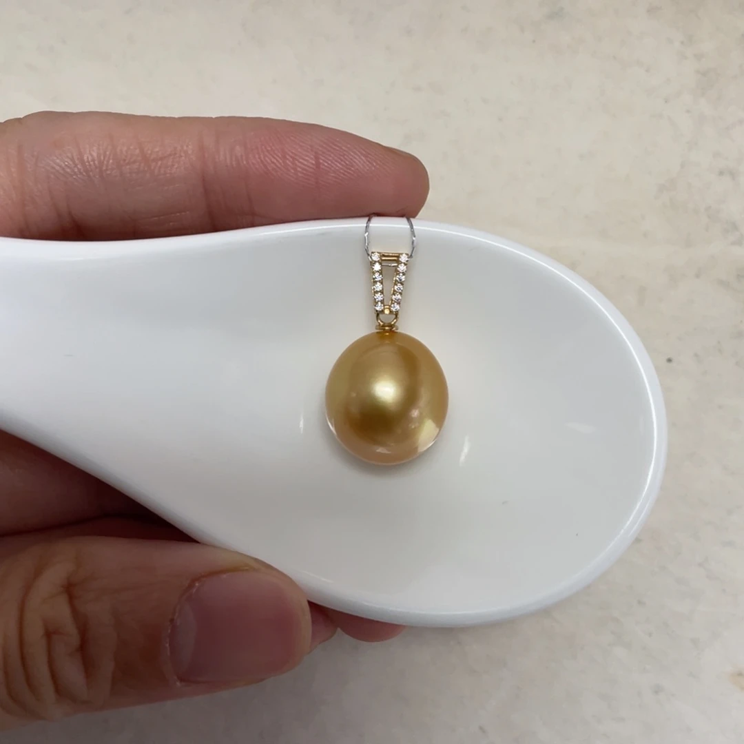 海水珍珠18K金镶嵌颈饰14.2mm