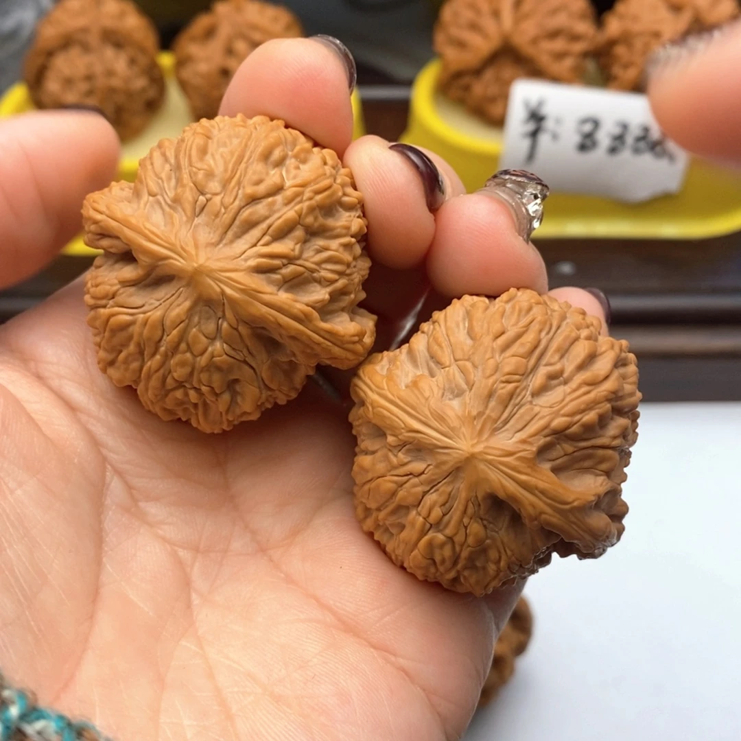 把件文玩核桃676号泥鳅背
