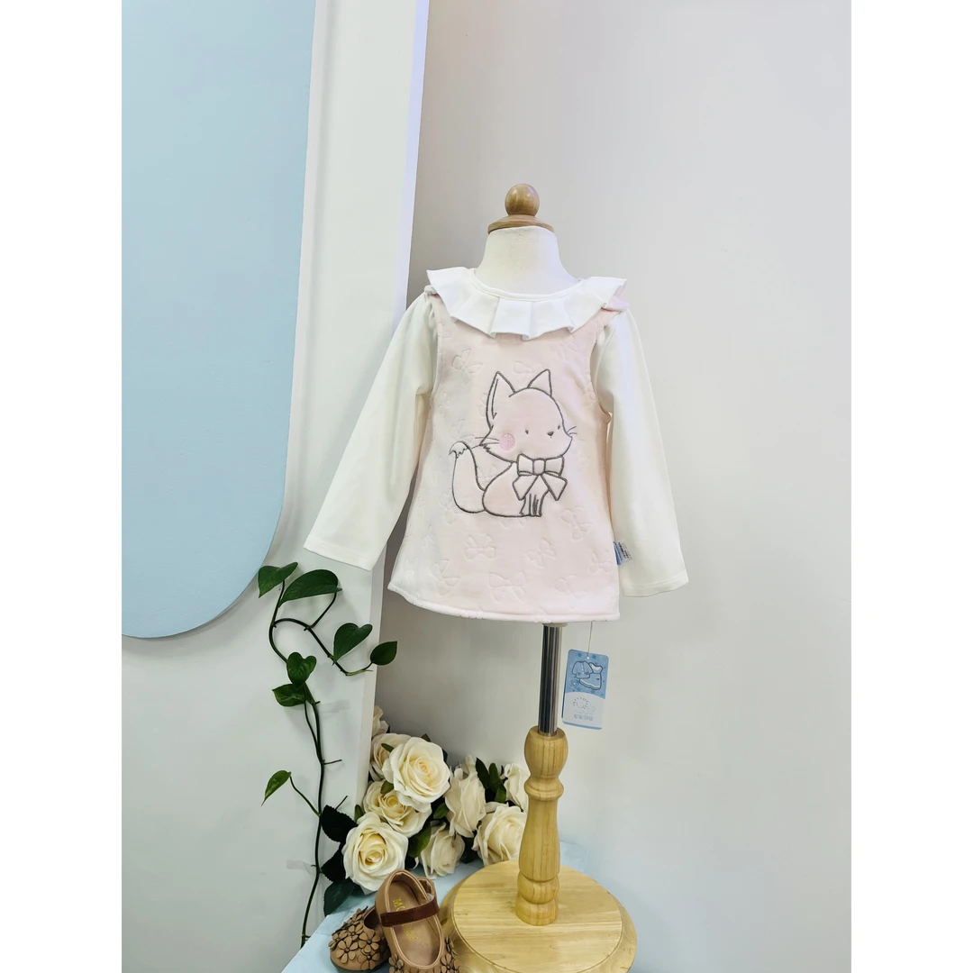 迈迈蓓迪女童马甲和打底衫