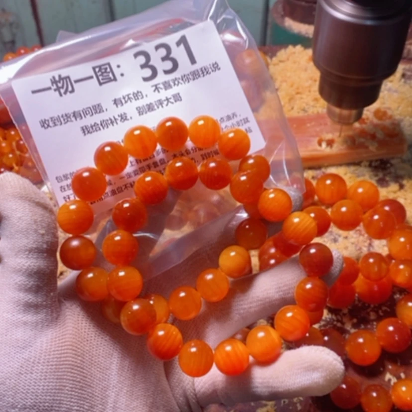 【闪购商品】松木（琥珀木）手串/手链金**?手持