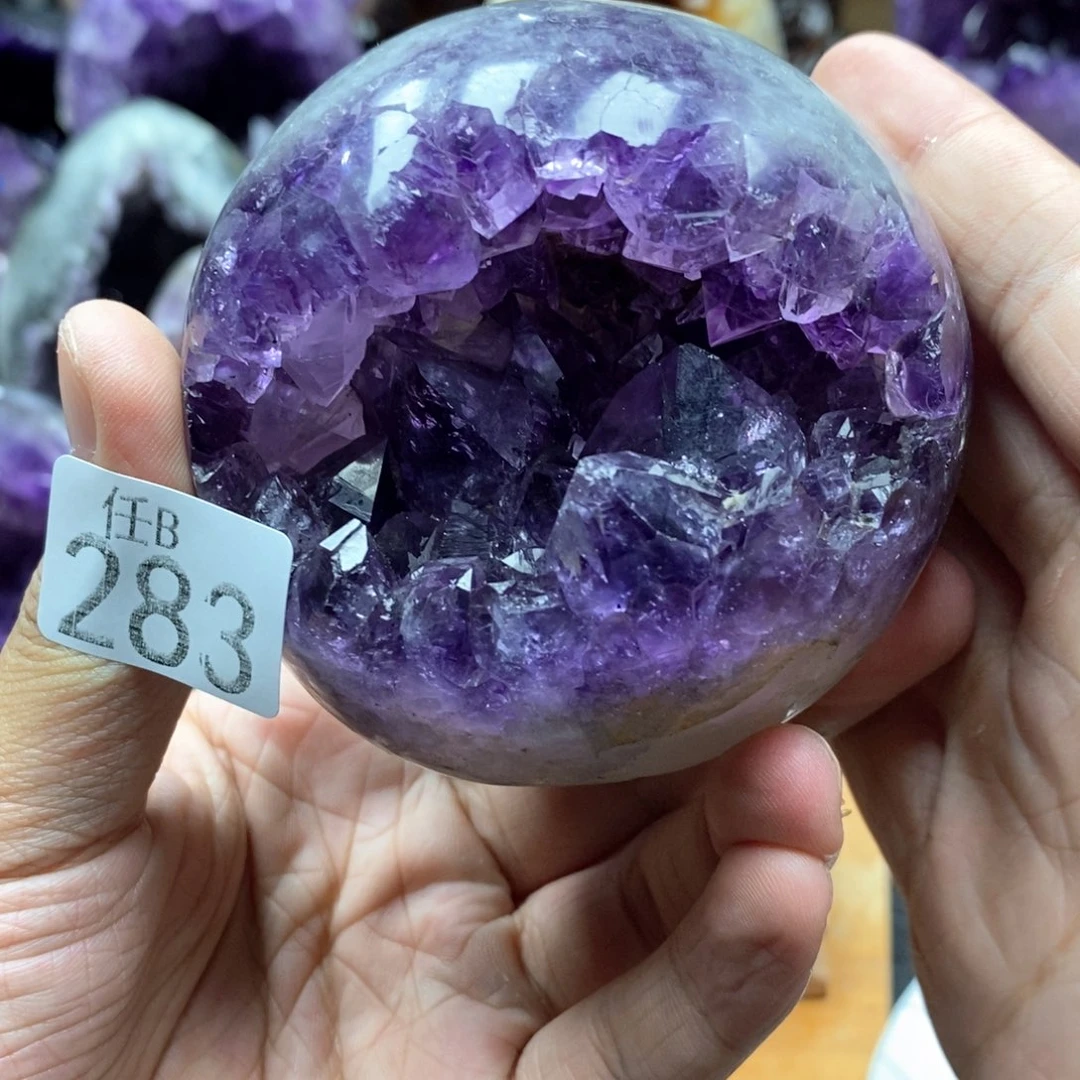 未镶嵌大型摆件（非配饰）水晶
