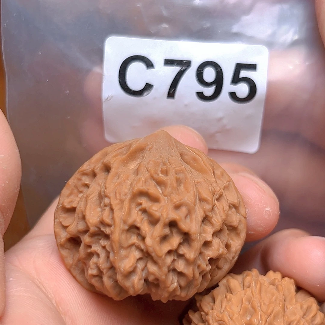 文玩核桃吊坠42灯笼