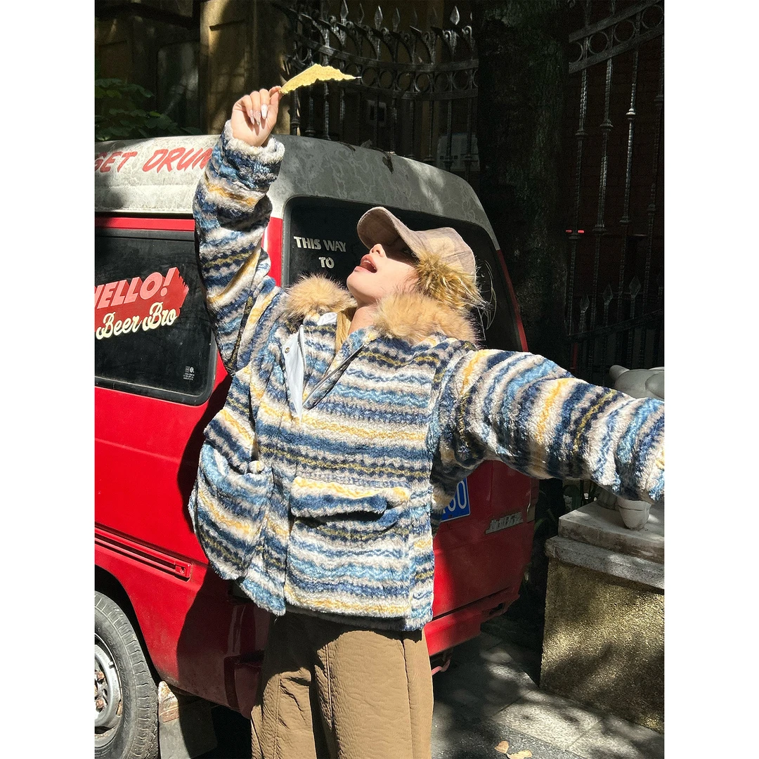 费尔岛肌理感撞色条纹情侣大毛领棉衣冬季羊羔棉服绒加绒加厚外套