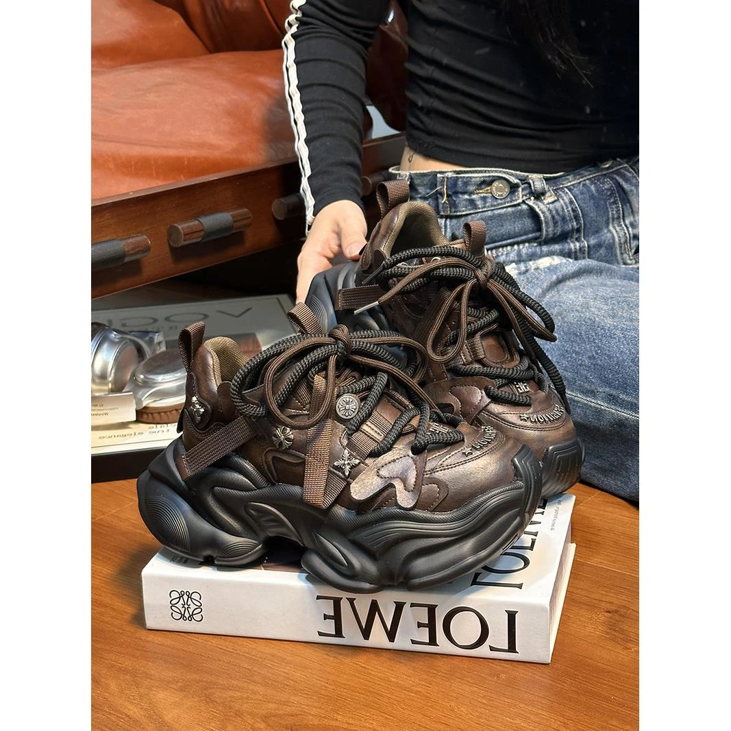 欧货高端做旧铆钉绑带厚底老爹鞋女秋冬新款小个子增高休闲跑步鞋