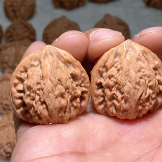 文玩核桃吊坠厚*声38文山