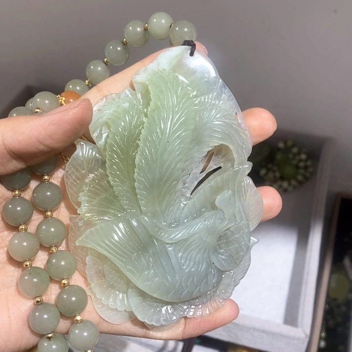 岫玉未镶嵌毛衣链