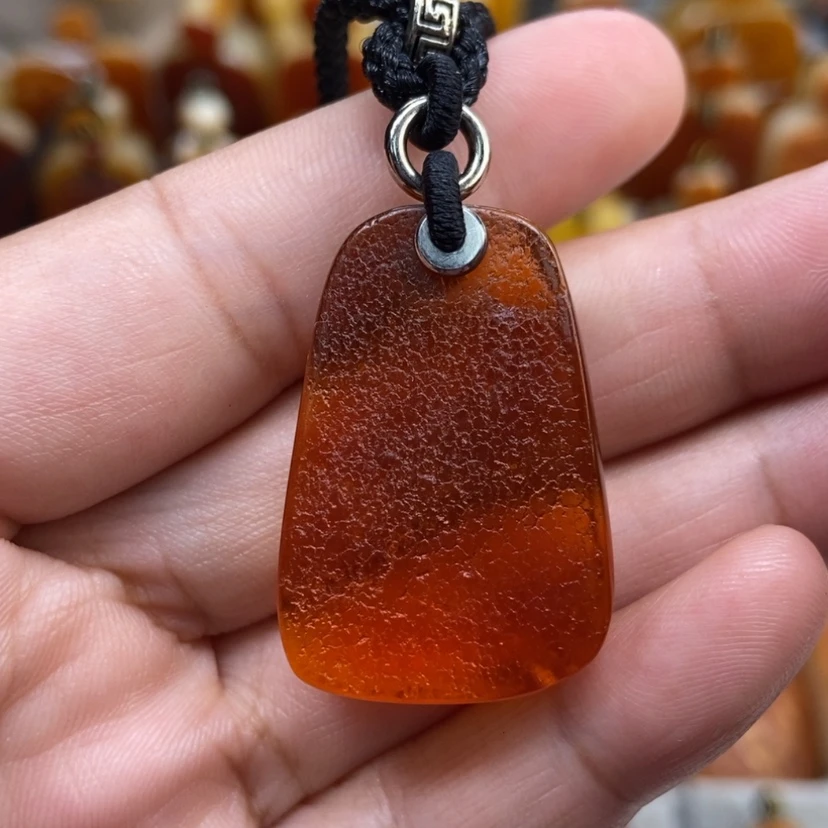 【闪购商品】琥珀颈饰未镶嵌