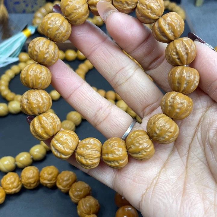 吊坠猴头核桃精品