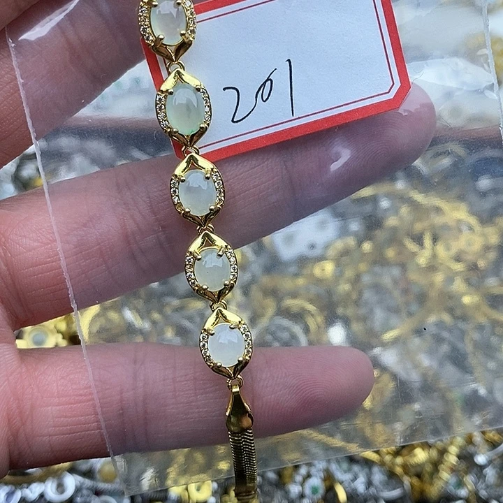 翡翠未镶嵌戒指201