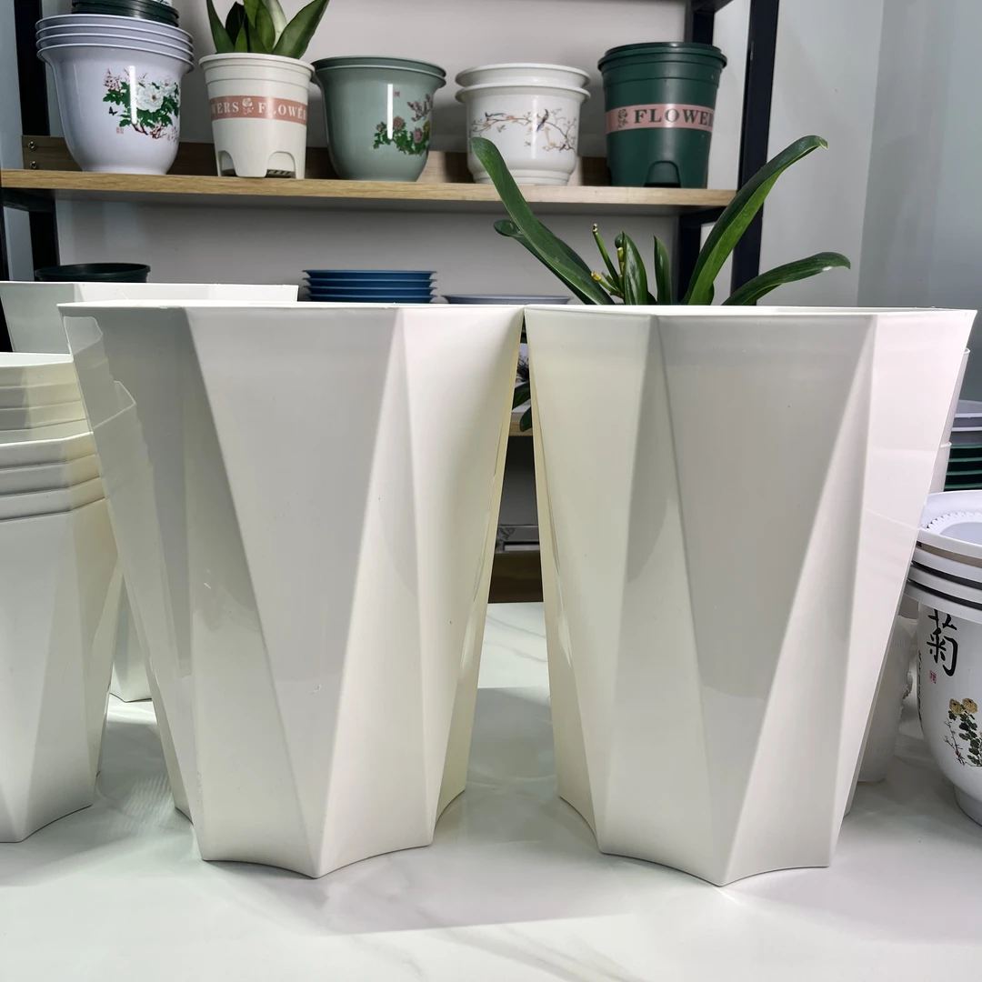 超大号加厚仿白瓷钻石盆（口径29厘米高34.5厘米）批发价清仓