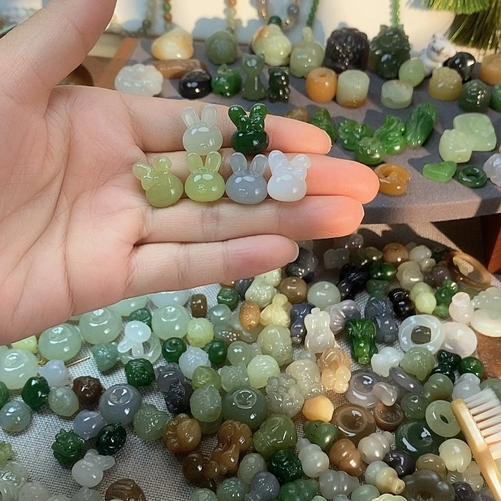 未镶嵌和田玉挂件兔子98一个多样性发其一