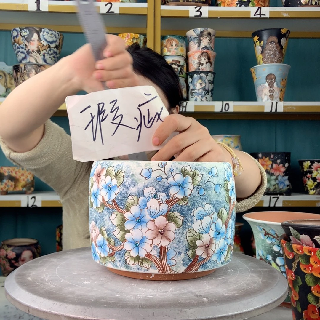 陶景德镇手工花盆974