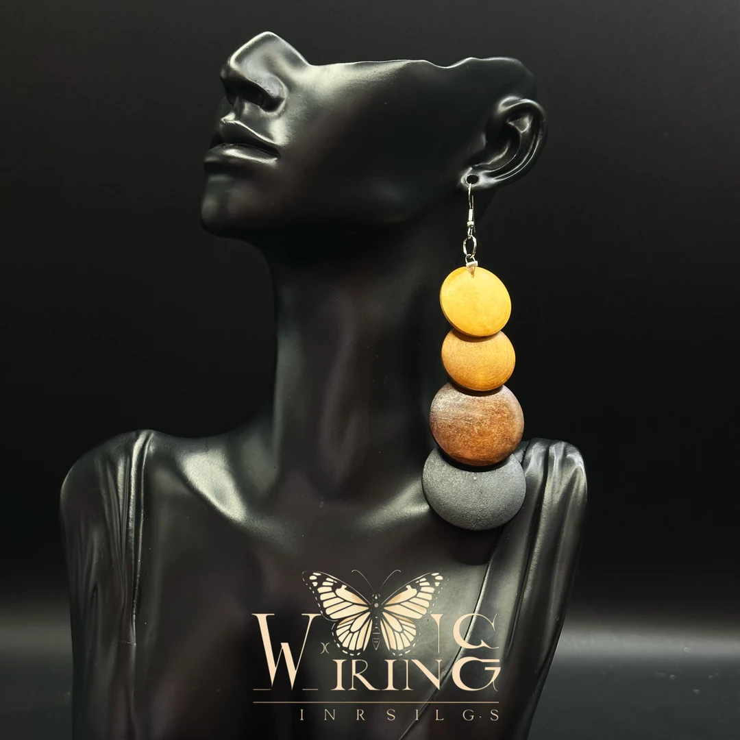 铜合金木质耳饰 王大嘴原创 “黑棕圆木”超清撞色圆片流苏耳钉A700