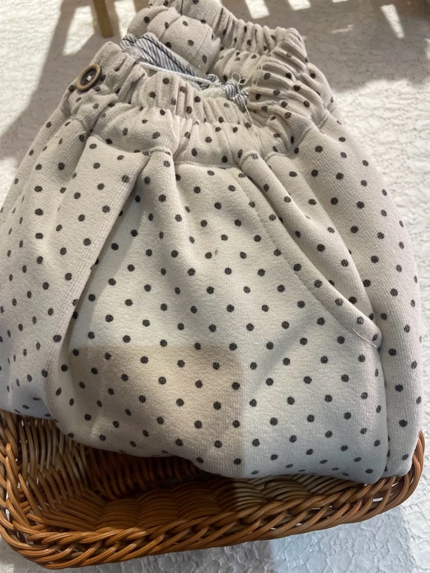 女童可爱一体绒波点裤