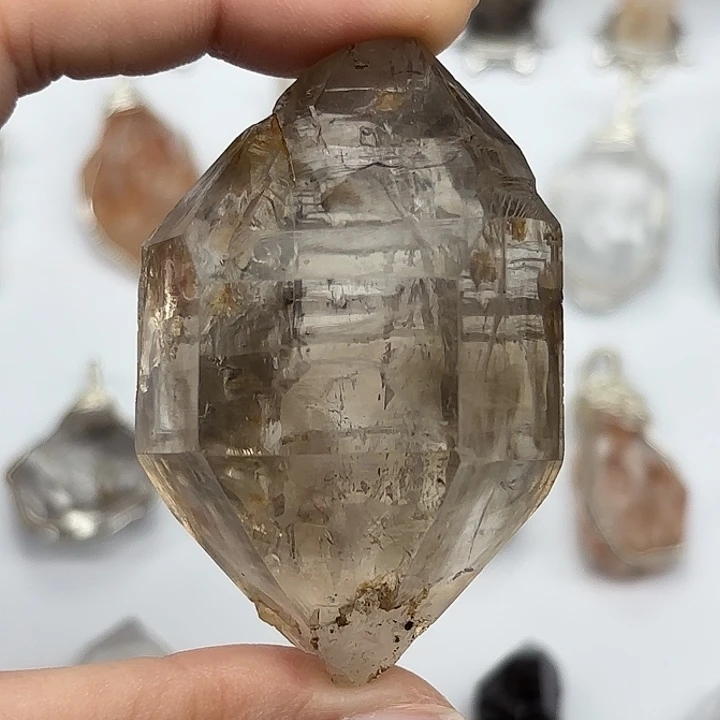 颈饰未镶嵌水晶茶闪灵钻手握/摆件61mm+