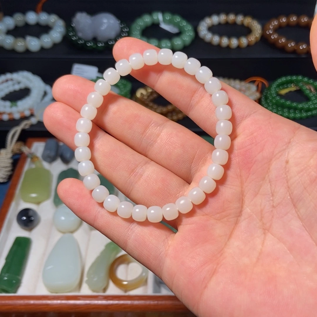 和田玉未镶嵌颈饰新疆且末米达老型珠6.4m