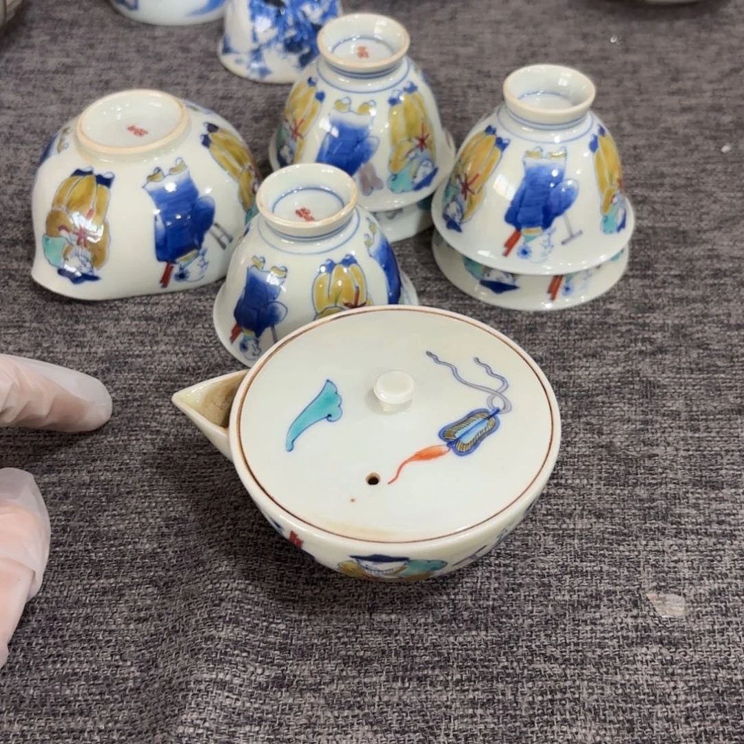 瓷片非常好看的花瓶