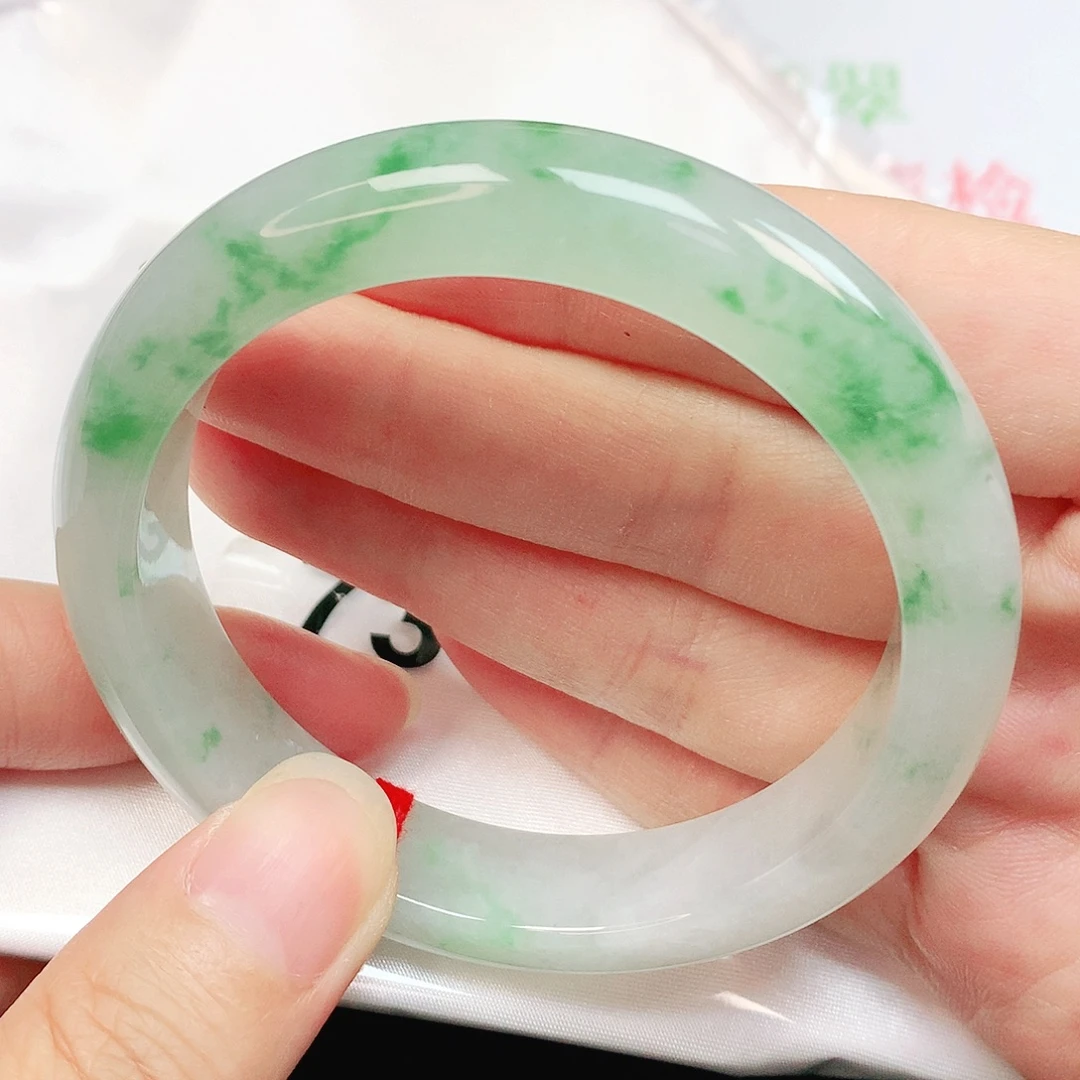 翡翠未镶嵌手镯抖音731