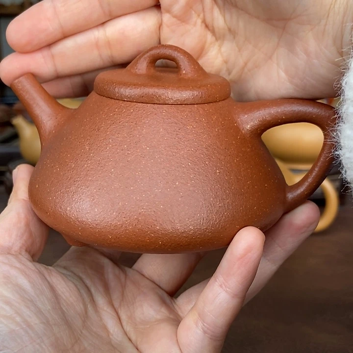 茶壶紫砂红降坡的子冶石瓢壶