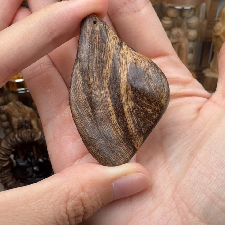 沉香沉香碎屑有*芽庄沉水6.8克