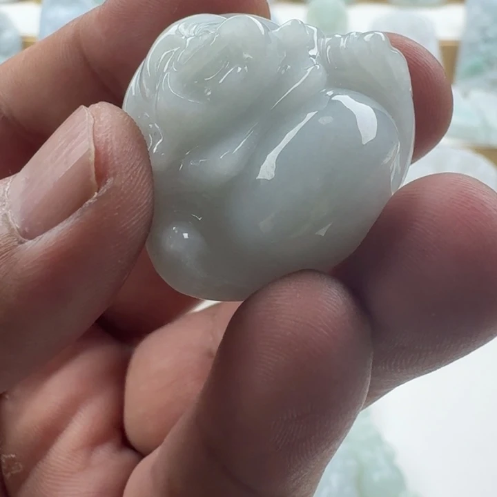 翡翠未镶嵌颈饰天然缅甸A货翡翠