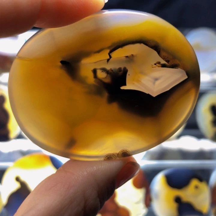 合金玛瑙/玉髓珠宝奇石96