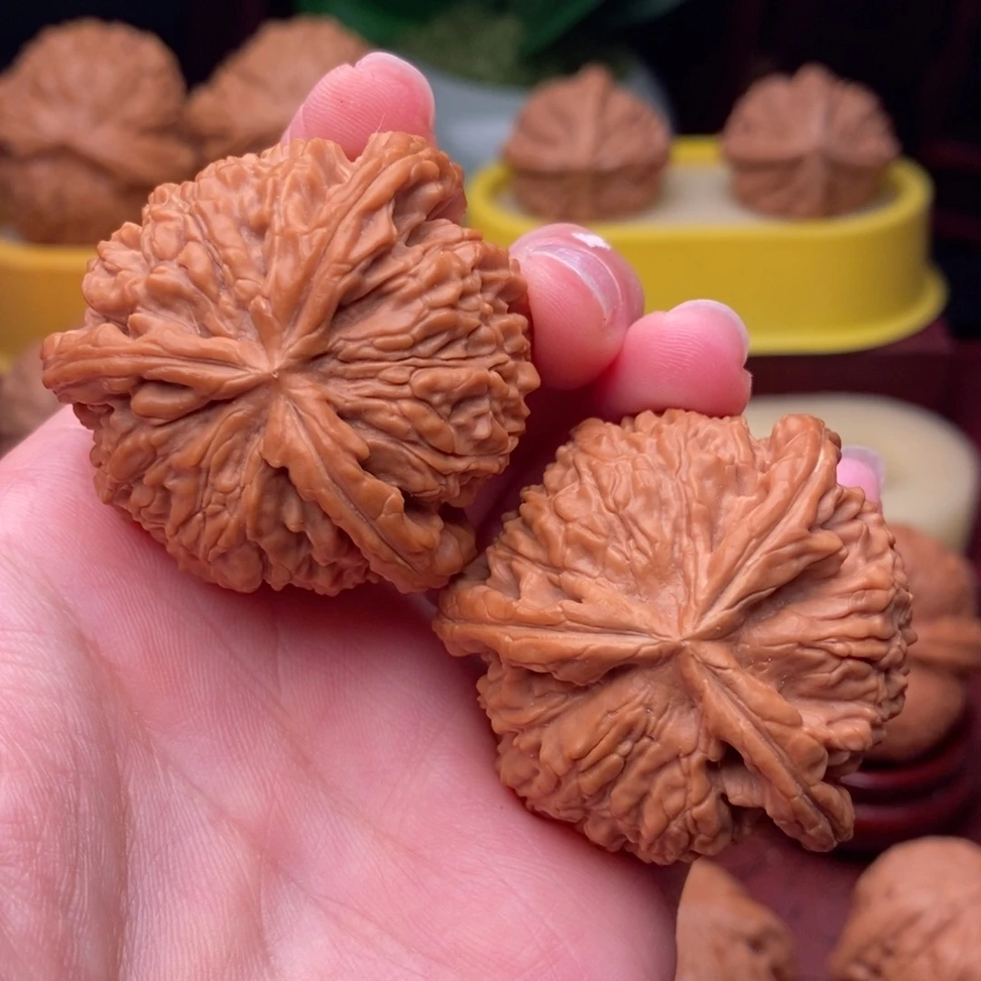 文玩核桃把件白奔43