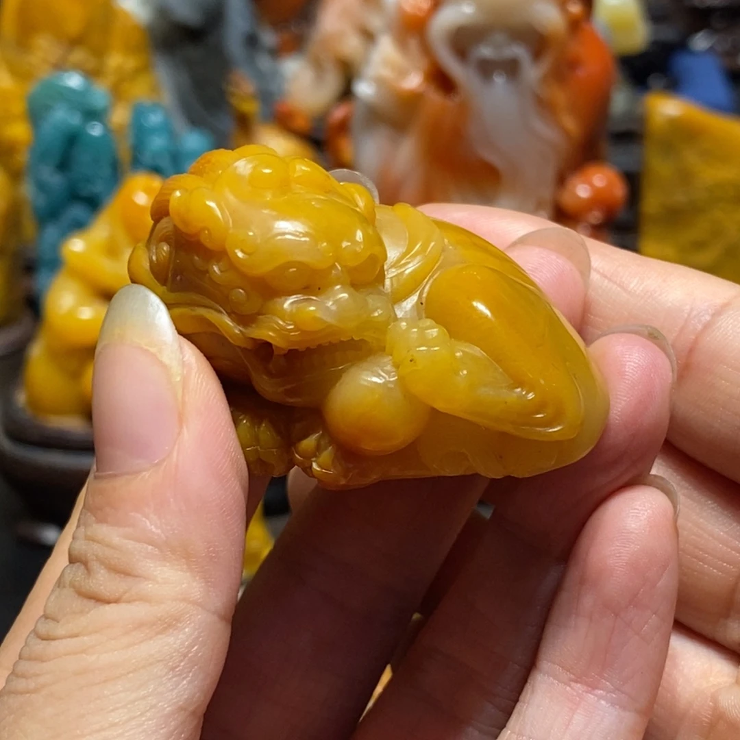 虎***哥老挝石老挝石雕刻