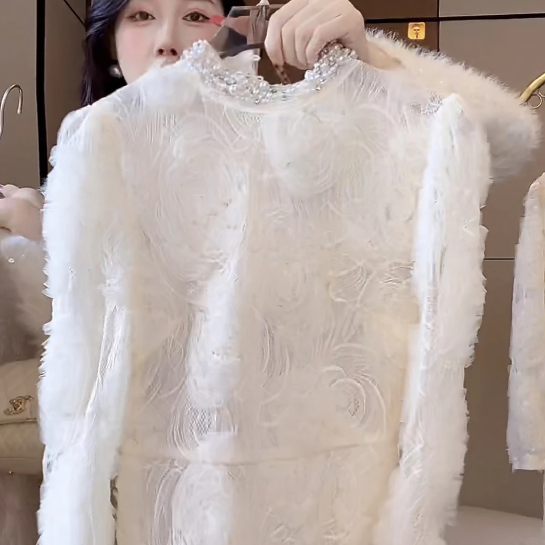 秋冬手工立体雕花连衣裙尽显粉黛氛围女神气质